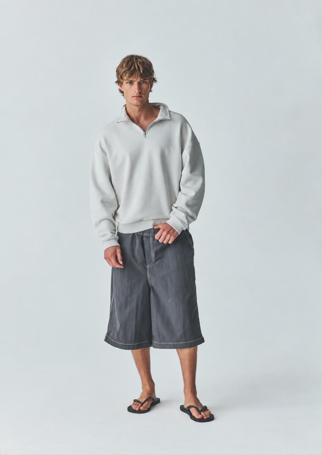Offwhite Sweatshirt Quarter Zip
