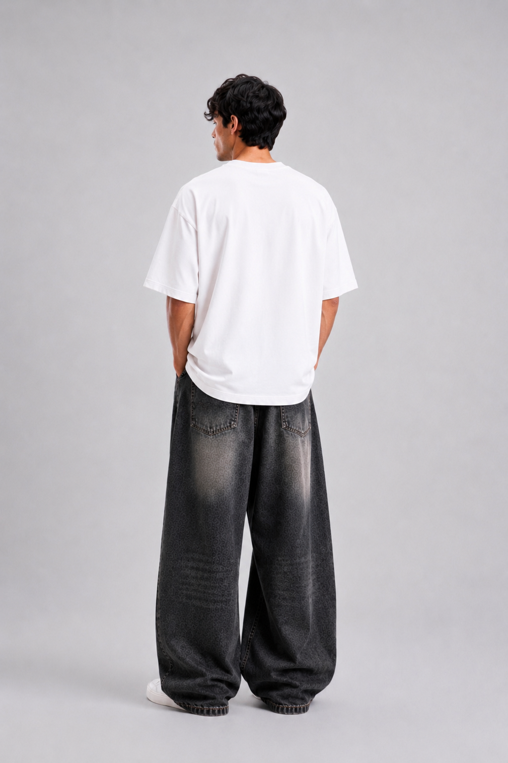 ⁠Rich Man White Oversized Tshirt